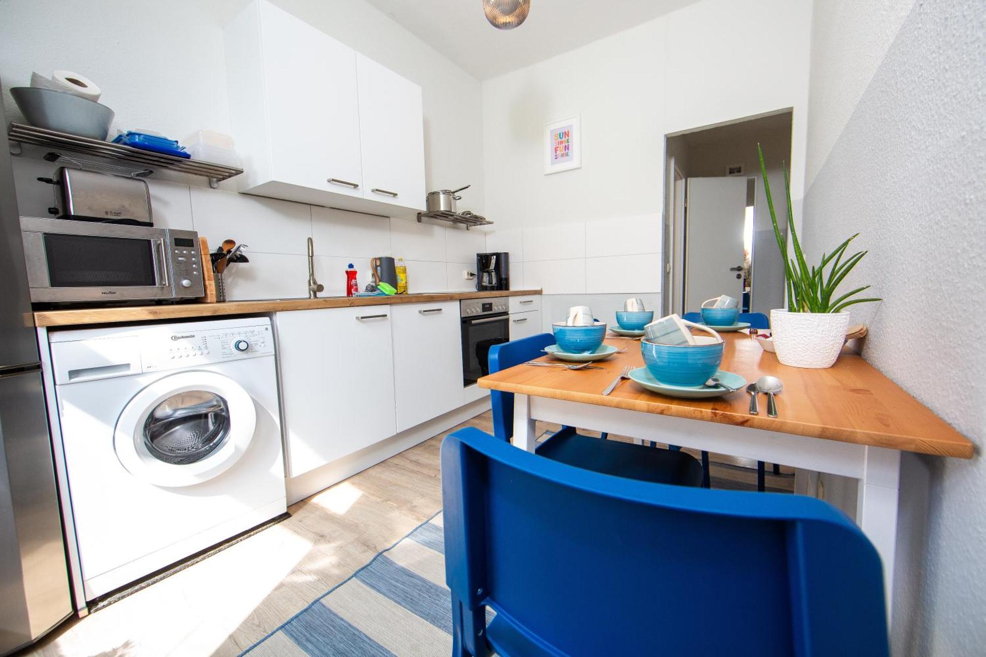 Grossraum-Apartments Mit 2Sz, Wz, Kueche, Smart-Tv, Parken, Etc Erfurt Zimmer foto